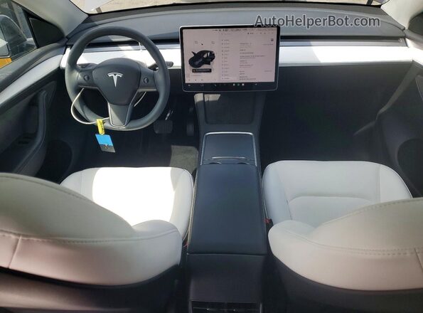 7SAYGDEE7RF001965 2024 TESLA MODEL Black Dashboard view