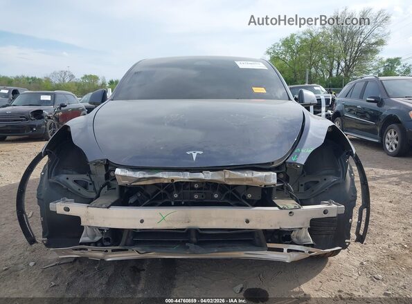 7SAYGDEE8NA009256 2022 TESLA MODEL Y Gray ხელსაწყოთა პანელის ხედი