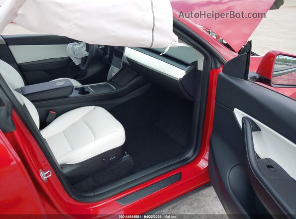 7SAYGDEE8NF308801 2022 TESLA MODEL Y Red Սալոնի դիմացի տեսք