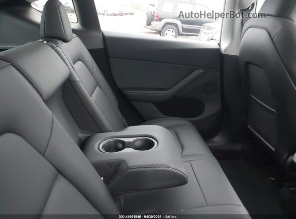 7SAYGDEE8RA280081 2024 TESLA MODEL Y Blue VIN կոդի պիտակի տեսք