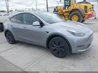 2024 Tesla Model Y Long Range Dual Motor All-wheel Drive Gray vin: 7SAYGDEE8RA310793