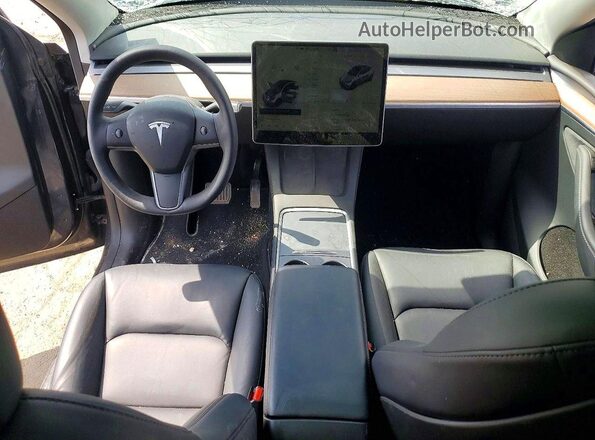 7SAYGDEE8RF157657 2024 TESLA MODEL Gray წინა პანელის ხედი