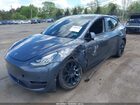 2022 Tesla Model Y Long Range Dual Motor All-wheel Drive Gray vin: 7SAYGDEE9NF422550