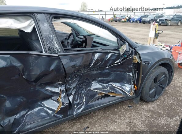 7SAYGDEE9TF443217 2026 TESLA MODEL Y Черный 