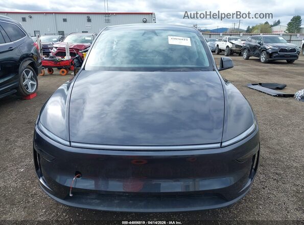 7SAYGDEE9TF443217 2026 TESLA MODEL Y Черный Вид задней части салона