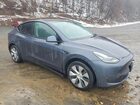 2022 Tesla Model Y Gray vin: 7SAYGDEEXNF318892