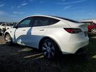 2023 Tesla Model Y White vin: 7SAYGDEEXPF685178