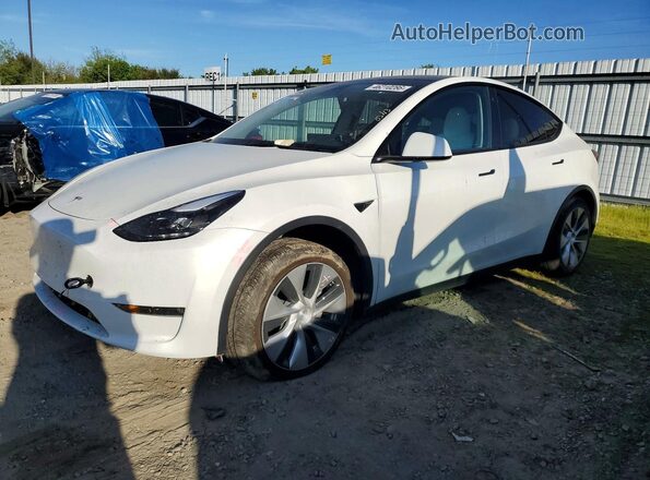 7SAYGDEEXPF685178 2023 TESLA MODEL White წინა მარცხენა ხედი სამი მეოთხედიდან