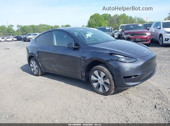 7SAYGDEEXRA262679 2024 TESLA MODEL Y Gray წინა მარჯვენა