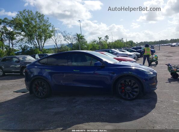 7SAYGDEF1RA285373 2024 TESLA MODEL Y Blue Widok zestawu wskaźników