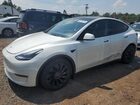 2022 Tesla Model Y White vin: 7SAYGDEF2NF540058