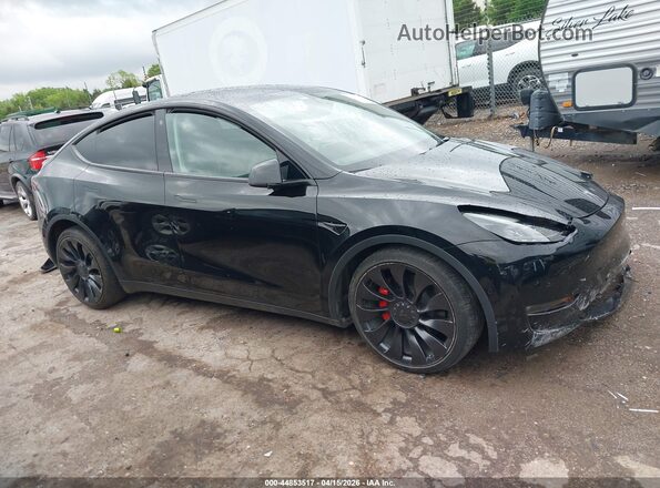 7SAYGDEF2NF564571 2022 TESLA MODEL Y Black სალონის 360-გრადუსიანი ხედი