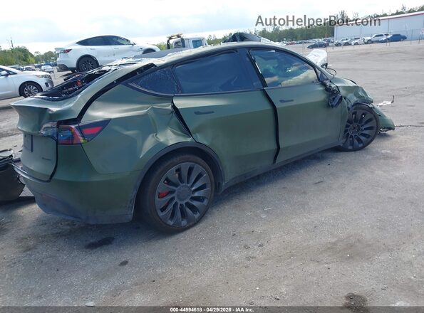 7SAYGDEF3RA311889 2024 TESLA MODEL Y Green Tył prawy