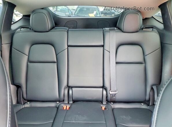 7SAYGDEF4NF454587 2022 TESLA MODEL Black Vista de los asientos traseros