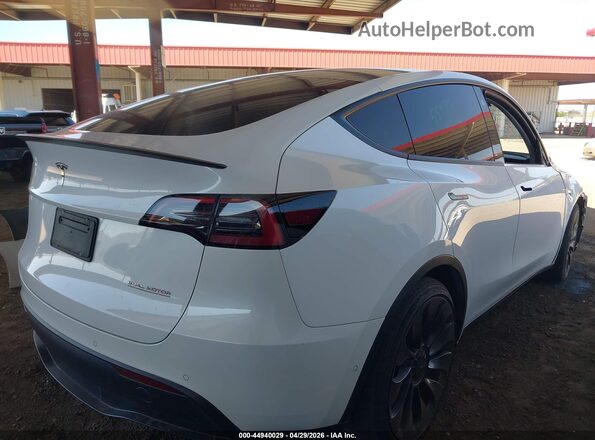 7SAYGDEF5NF554715 2022 TESLA MODEL Y White უკანა მარჯვენა