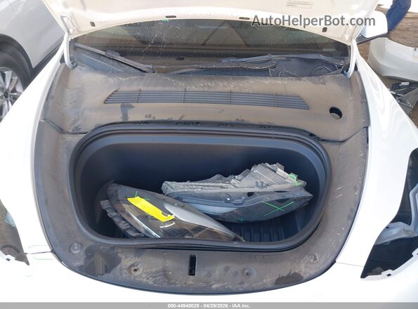 7SAYGDEF5NF554715 2022 TESLA MODEL Y White უკანა ხედი