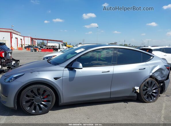 7SAYGDEF5PF774634 2023 TESLA MODEL Y Серый Панорамный вид салона 360°