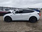 2022 Tesla Model Y Performance Dual Motor All-wheel Drive White vin: 7SAYGDEF6NF312175