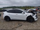 2022 Tesla Model Y Performance Dual Motor All-wheel Drive White vin: 7SAYGDEF6NF312175