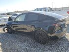 2024 Tesla Model Y Black vin: 7SAYGDEF6RF048557