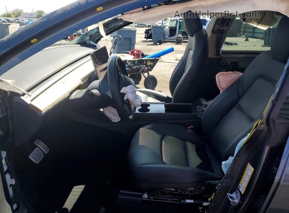 7SAYGDEF7NF309916 2022 TESLA MODEL Gray Vista interior delantera