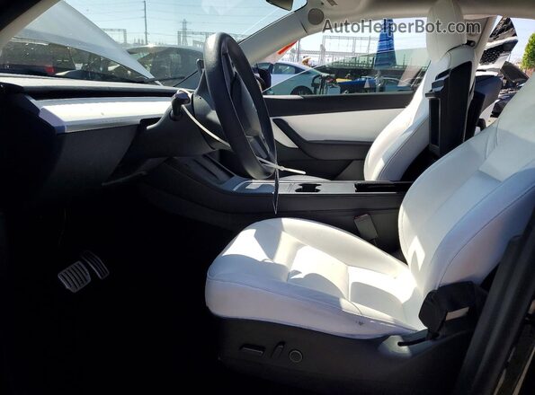 7SAYGDEF7NF489172 2022 TESLA MODEL Black წინა სალონის ხედი