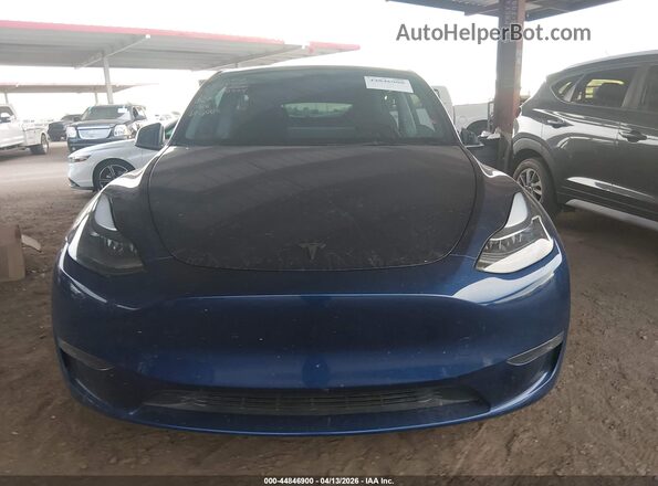 7SAYGDEF7RF063150 2024 TESLA MODEL Y Blue Widok zestawu wskaźników