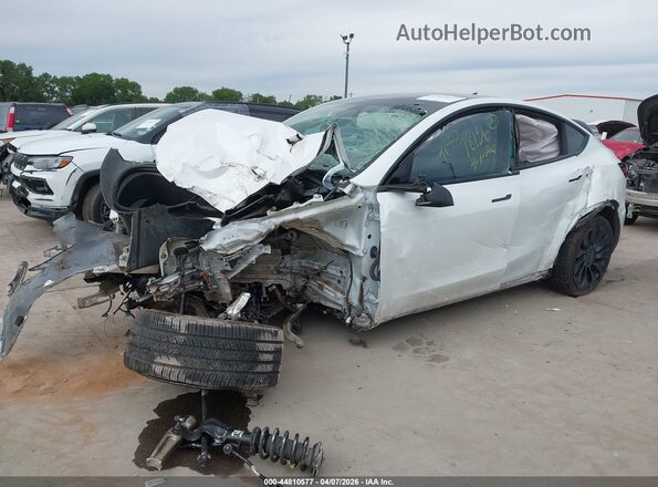 7SAYGDEF9NF453595 2022 TESLA MODEL Y White Front left