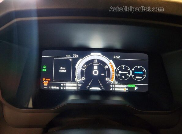 7SVAAABA3TX079016 2026 TOYOTA LIMITED White Instrument cluster view