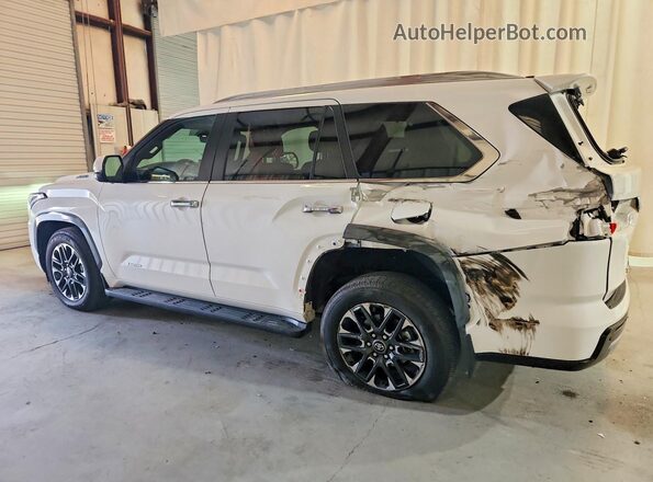 7SVAAABA3TX079016 2026 TOYOTA LIMITED White Rear left