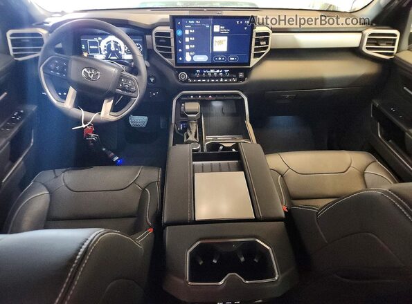 7SVAAABA3TX079016 2026 TOYOTA LIMITED White Dashboard view