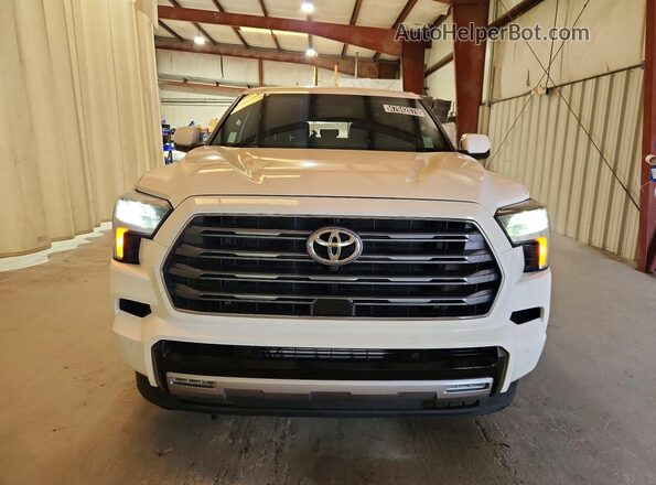 7SVAAABA3TX079016 2026 TOYOTA LIMITED White Front view