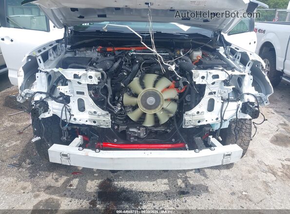 7SVAAABA4RX044848 2024 TOYOTA SEQUOIA White წინა ხედი