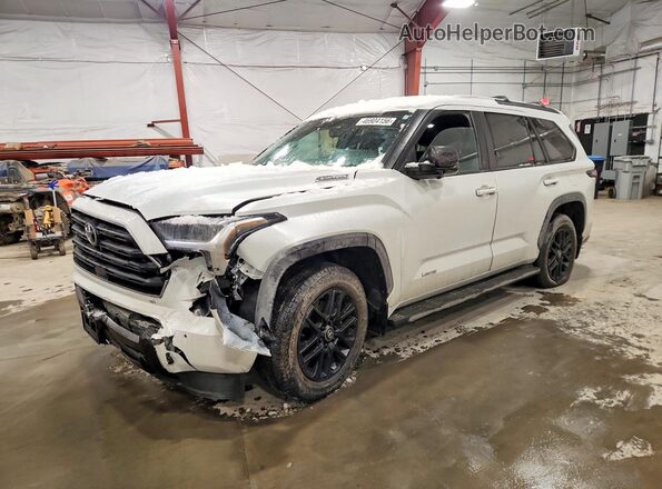 7SVAAABA4TX083561 2026 TOYOTA LIMITED Белый Передняя левая четверть