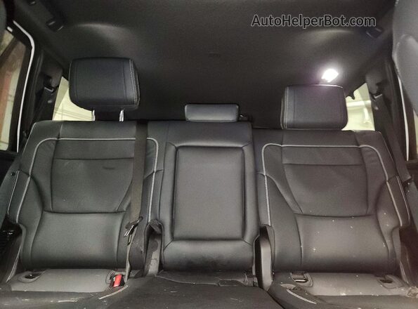 7SVAAABA4TX083561 2026 TOYOTA LIMITED Белый Вид задних сидений