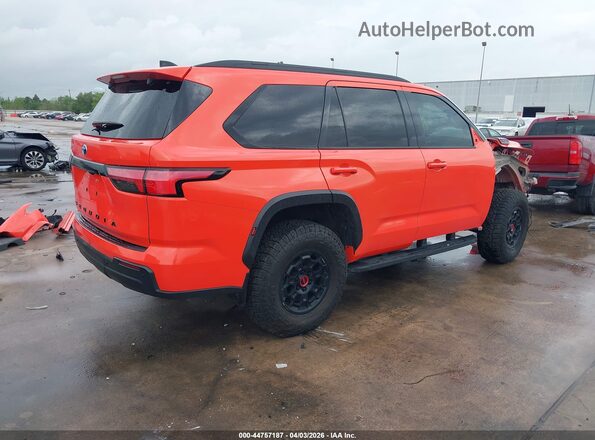 7SVAAABA5PX020264 2023 TOYOTA SEQUOIA Orange Trasero derecho