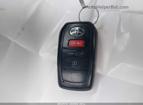 7SVAAABA5PX020264 2023 TOYOTA SEQUOIA Orange Vista del salpicadero