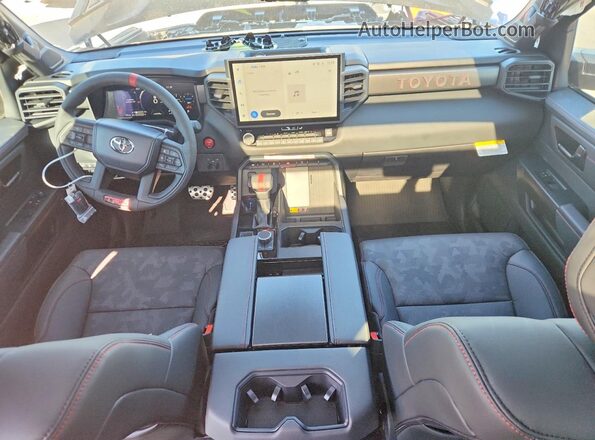7SVAAABA9TX080574 2026 TOYOTA SEQUOIA Black Vista del salpicadero