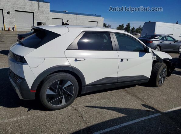 7YAKM4DA0SY035237 2025 HYUNDAI IONIQ Белый Задняя правая четверть