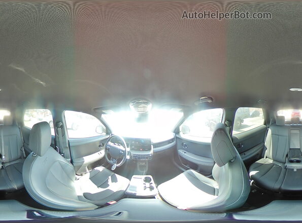 7YAKPDDC3SY035211 2025 HYUNDAI IONIQ White Widok wnętrza 360 stopni