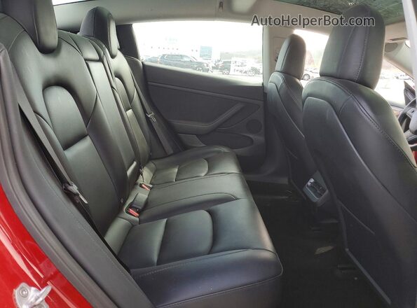 5YJ3E1EA9PF466561 2023 TESLA MODEL 3 Красный Вид задней части салона