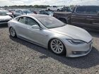 2017 Tesla Model S Серебряный vin: 5YJSA1E13HF219724