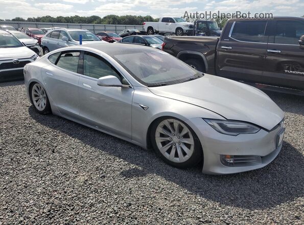 5YJSA1E13HF219724 2017 TESLA MODEL S Серебряный Вид спереди