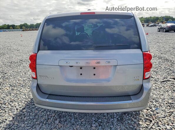 2C4RDGCG9KR518226 2019 DODGE GRAND Серебряный Вид салона спереди