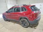 2019 Jeep Cherokee Latitude Plus Burgundy vin: 1C4PJLLX6KD344191