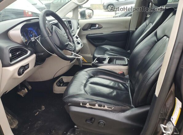 2C4RC1BG9LR269221 2020 CHRYSLER PACIFICA Черный Вид панели приборов