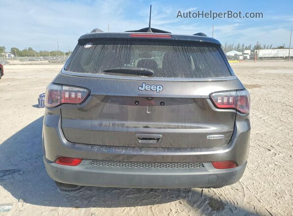 3C4NJCBB5JT256996 2018 JEEP COMPASS Charcoal Widok wnętrza z przodu