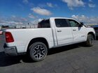2025 Ram 1500 Laramie Белый vin: 1C6SRFJP2SN567773