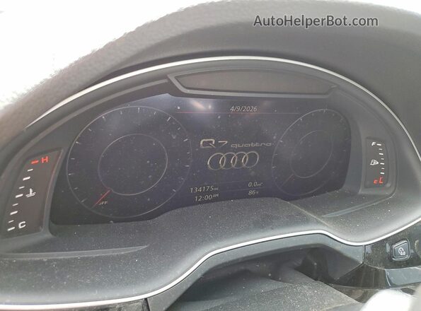 WA1VAAF71HD001105 2017 AUDI Q7 Серебряный Вид задних сидений