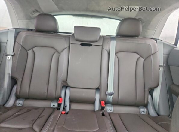 WA1CVAF18KD005912 2019 AUDI Q8 Черный Вид задней части салона